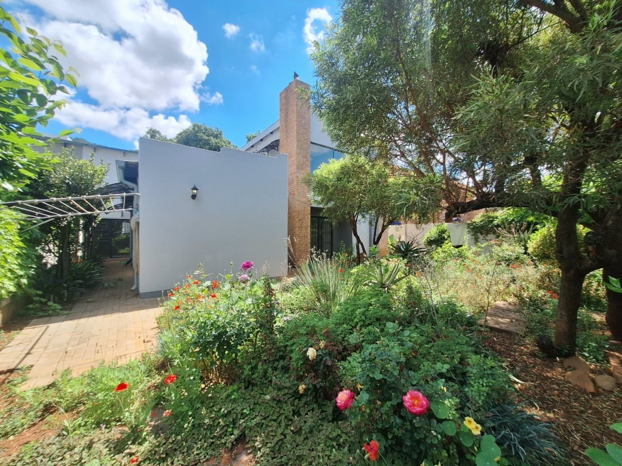 To Let 3 Bedroom Property for Rent in Magalies Golf Estate North West